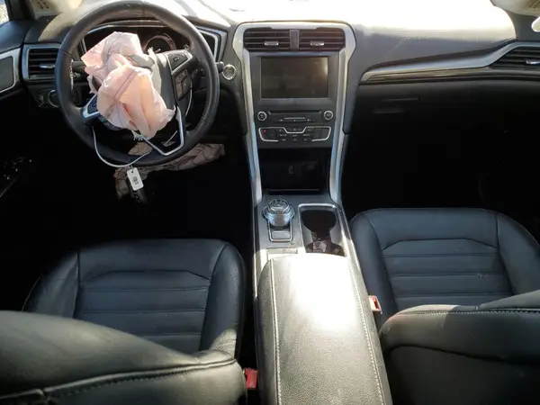 3FA6P0HD4HR177682 2017 FORD FUSION - Image 8