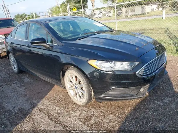 3FA6P0HD4HR179674 2017 FORD FUSION - Image 1