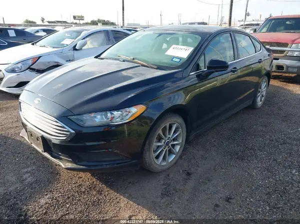 3FA6P0HD4HR179674 2017 FORD FUSION - Image 2