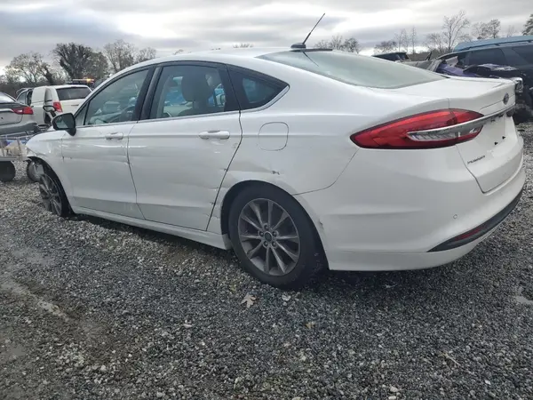 3FA6P0HD4HR195843 2017 FORD FUSION - Image 2