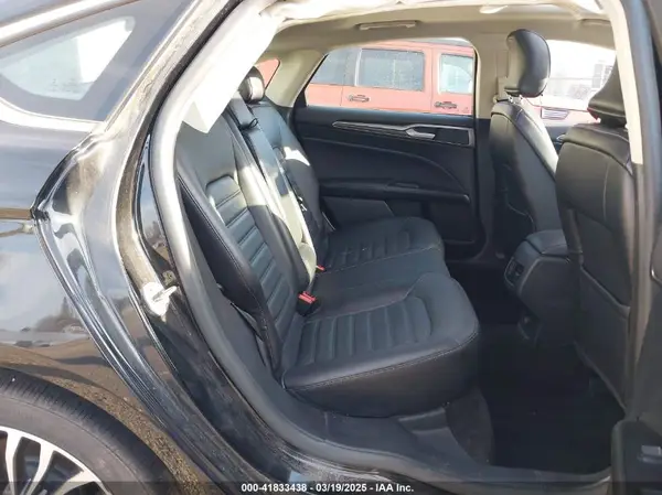 3FA6P0HD4HR204735 2017 FORD FUSION - Image 8