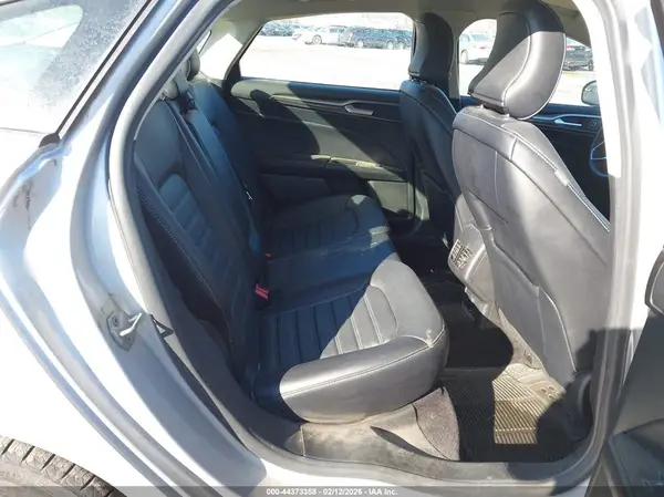3FA6P0HD4HR206999 2017 FORD FUSION - Image 8