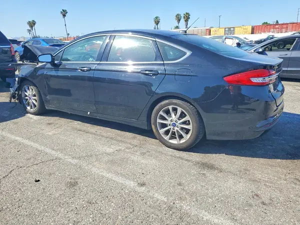 3FA6P0HD4HR207117 2017 FORD FUSION - Image 2