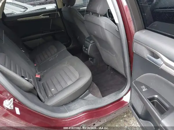 3FA6P0HD4HR222345 2017 FORD FUSION - Image 8