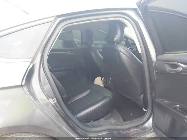 3FA6P0HD4HR228128 2017 FORD FUSION - Image 8