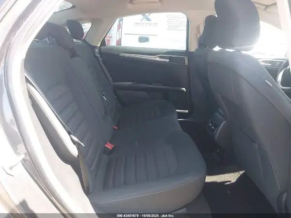 3FA6P0HD4HR242532 2017 FORD FUSION - Image 8