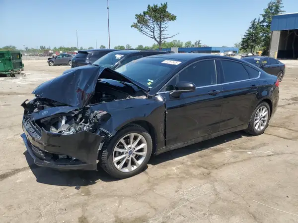 3FA6P0HD4HR243924 2017 FORD FUSION - Image 1