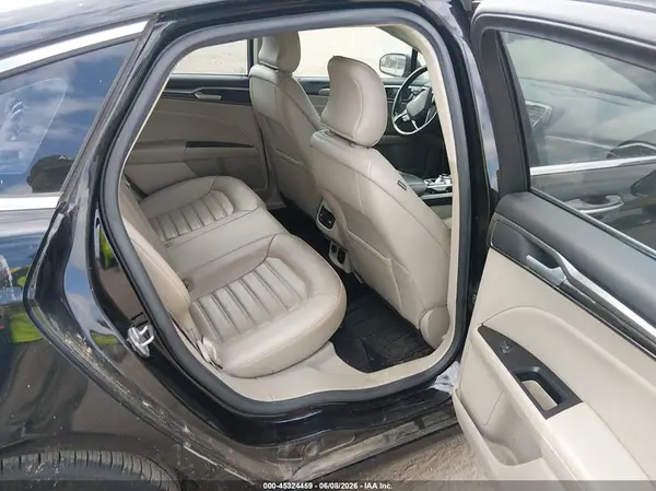 3FA6P0HD4HR245074 2017 FORD FUSION - Image 8