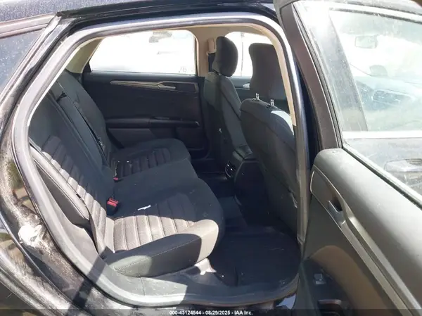 3FA6P0HD4HR247066 2017 FORD FUSION - Image 8