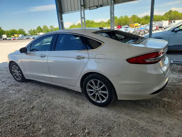 3FA6P0HD4HR247133 2017 FORD FUSION - Image 2