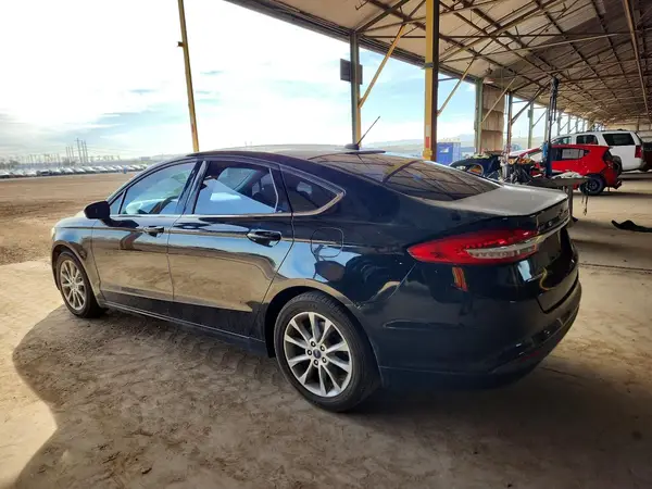 3FA6P0HD4HR252932 2017 FORD FUSION - Image 2