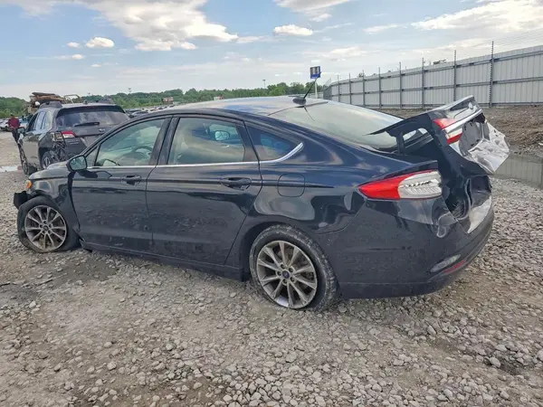 3FA6P0HD4HR263557 2017 FORD FUSION - Image 2
