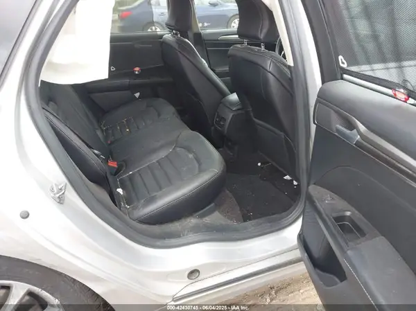 3FA6P0HD4HR272761 2017 FORD FUSION - Image 8