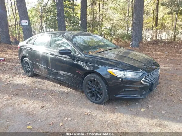 3FA6P0HD4HR274977 2017 FORD FUSION - Image 1