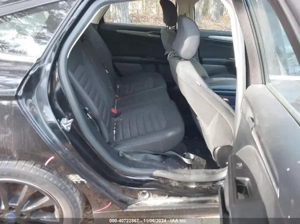 3FA6P0HD4HR274977 2017 FORD FUSION - Image 8