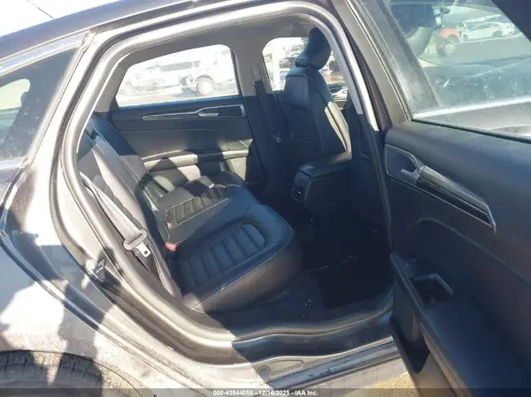3FA6P0HD4HR298387 2017 FORD FUSION - Image 8