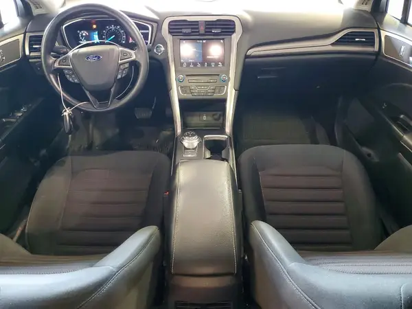 3FA6P0HD4HR310084 2017 FORD FUSION - Image 8