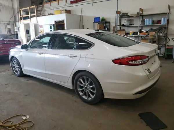 3FA6P0HD4HR311333 2017 FORD FUSION - Image 2