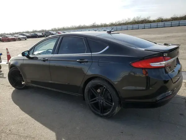 3FA6P0HD4HR330013 2017 FORD FUSION - Image 2