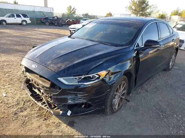 3FA6P0HD4HR333218 2017 FORD FUSION - Image 2