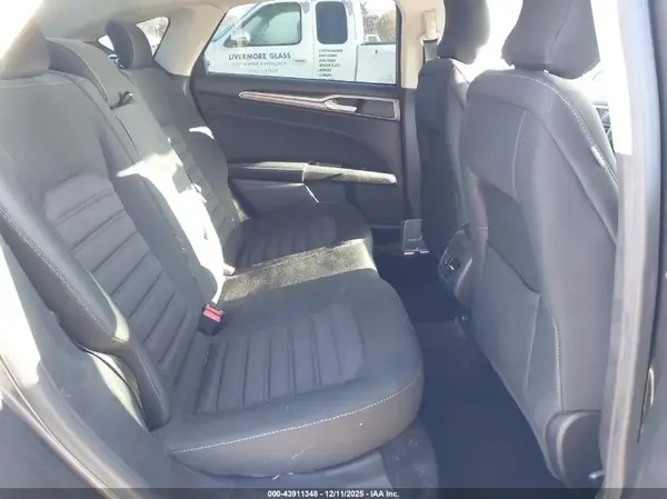 3FA6P0HD4HR336233 2017 FORD FUSION - Image 8