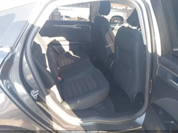 3FA6P0HD4HR336314 2017 FORD FUSION - Image 8
