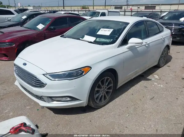 3FA6P0HD4HR337432 2017 FORD FUSION - Image 2