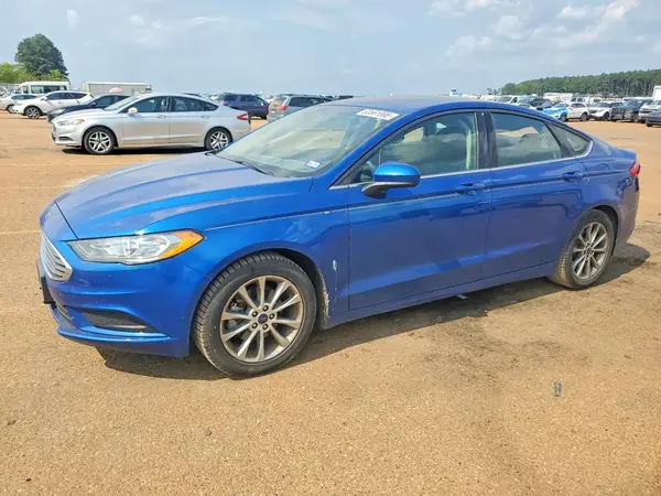 3FA6P0HD4HR353923 2017 FORD FUSION - Image 1