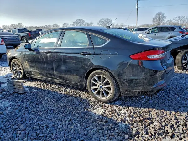 3FA6P0HD4HR365571 2017 FORD FUSION - Image 2