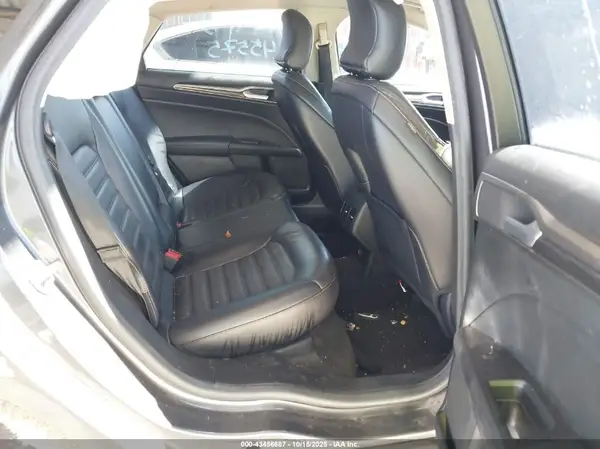 3FA6P0HD4HR365733 2017 FORD FUSION - Image 8