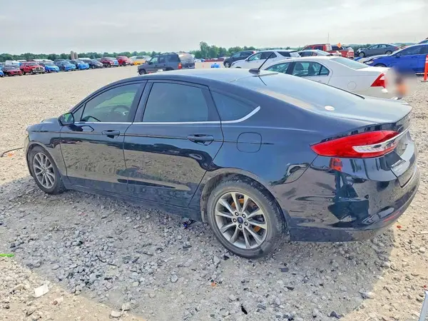 3FA6P0HD4HR372827 2017 FORD FUSION - Image 2