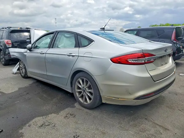 3FA6P0HD4HR390437 2017 FORD FUSION - Image 2