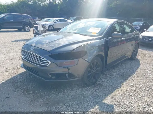 3FA6P0HD4HR396464 2017 FORD FUSION - Image 2