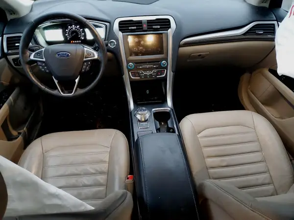 3FA6P0HD4HR405423 2017 FORD FUSION - Image 8
