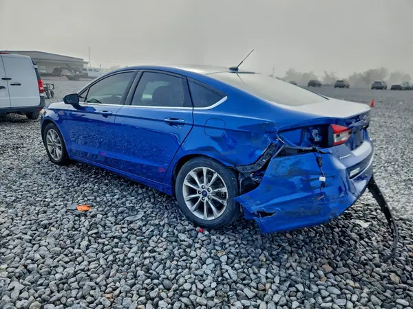 3FA6P0HD4HR411268 2017 FORD FUSION - Image 2