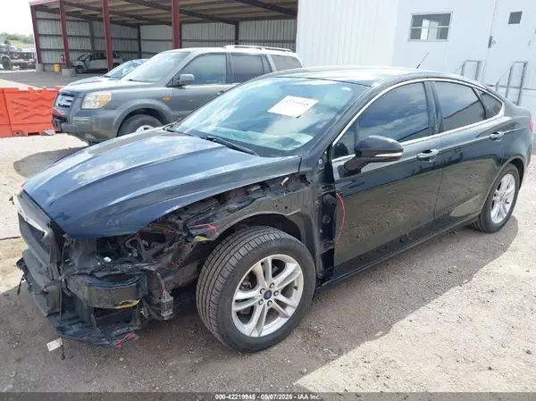 3FA6P0HD4JR127094 2018 FORD FUSION - Image 2