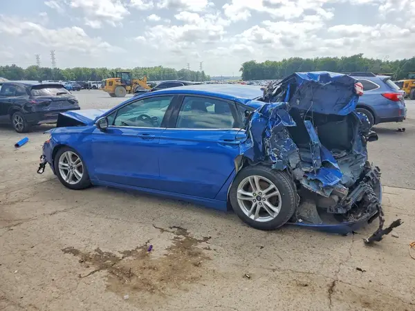 3FA6P0HD4JR130481 2018 FORD FUSION - Image 2