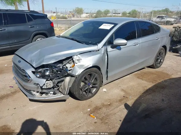 3FA6P0HD4JR136930 2018 FORD FUSION - Image 2