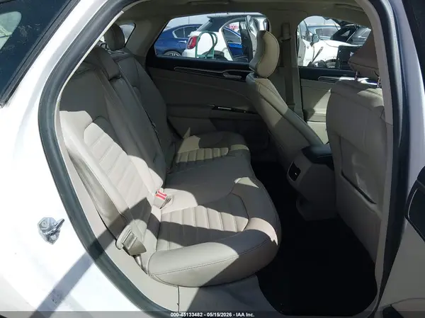 3FA6P0HD4JR160130 2018 FORD FUSION - Image 8