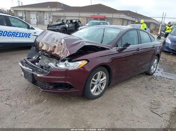 3FA6P0HD4JR160600 2018 FORD FUSION - Image 2