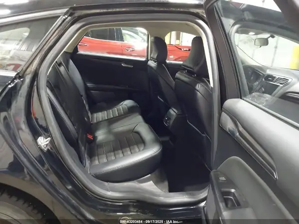 3FA6P0HD4JR167322 2018 FORD FUSION - Image 8