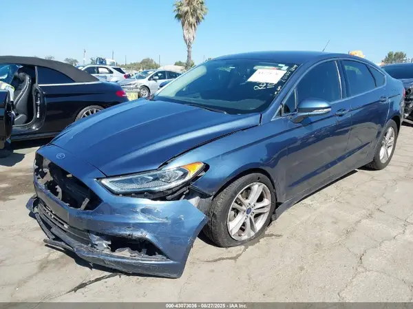 3FA6P0HD4JR176084 2018 FORD FUSION - Image 2