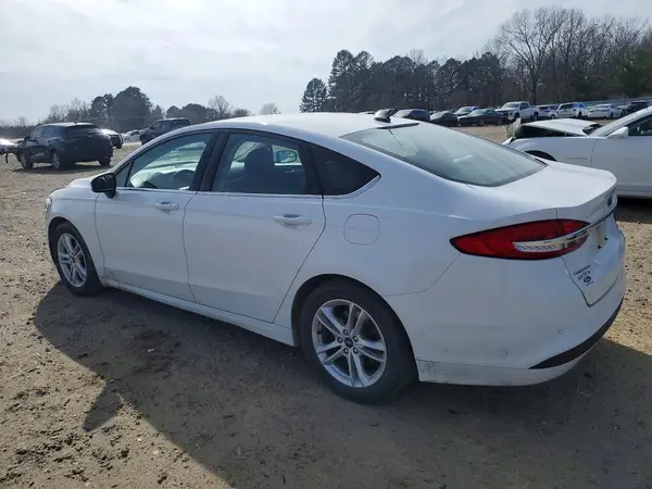 3FA6P0HD4JR190079 2018 FORD FUSION - Image 2