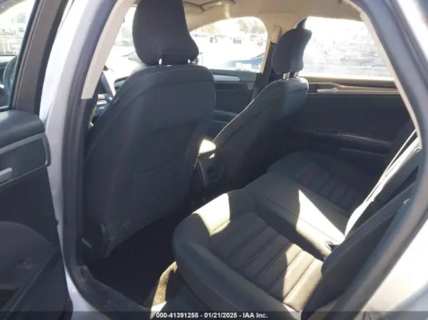 3FA6P0HD4JR196805 2018 FORD FUSION - Image 8