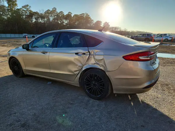 3FA6P0HD4JR200657 2018 FORD FUSION - Image 2
