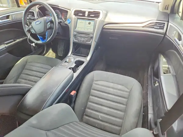 3FA6P0HD4JR203784 2018 FORD FUSION - Image 8
