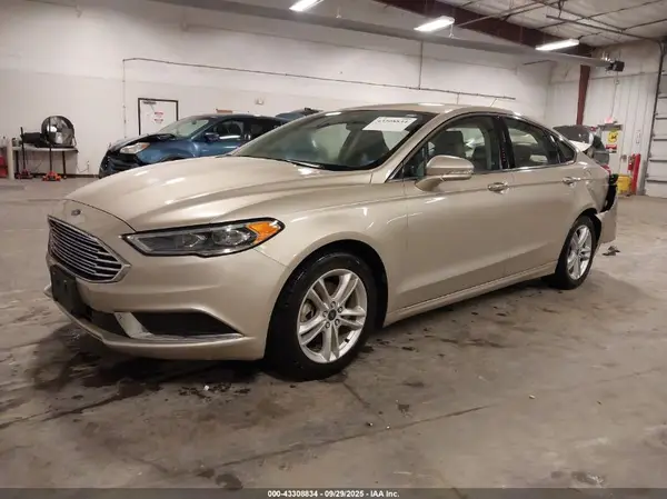 3FA6P0HD4JR204188 2018 FORD FUSION - Image 2
