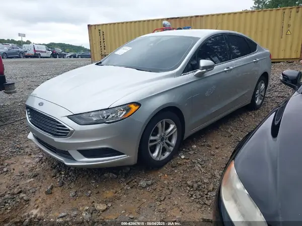 3FA6P0HD4JR207981 2018 FORD FUSION - Image 2