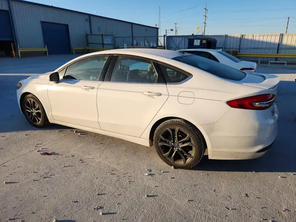 3FA6P0HD4JR210895 2018 FORD FUSION - Image 2