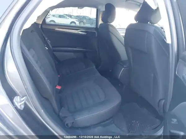 3FA6P0HD4JR221962 2018 FORD FUSION - Image 8